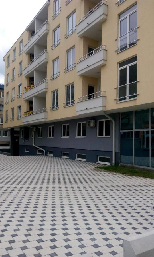 Adam' S Apartment 3 Kladovo Zewnętrze zdjęcie